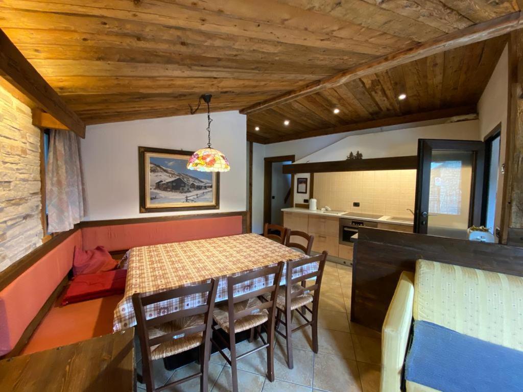 Chalet Garden Livigno Room photo