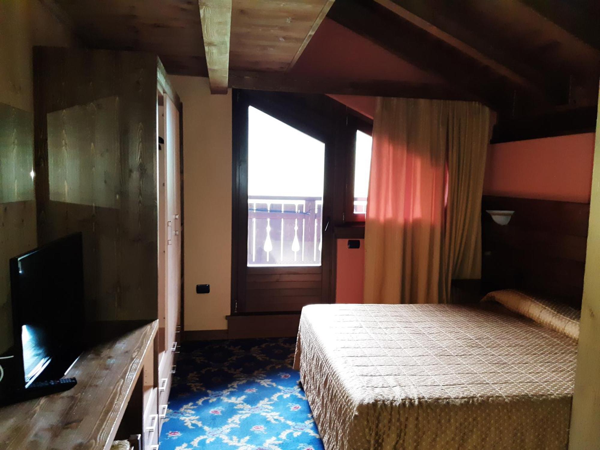 Chalet Garden Livigno Room photo